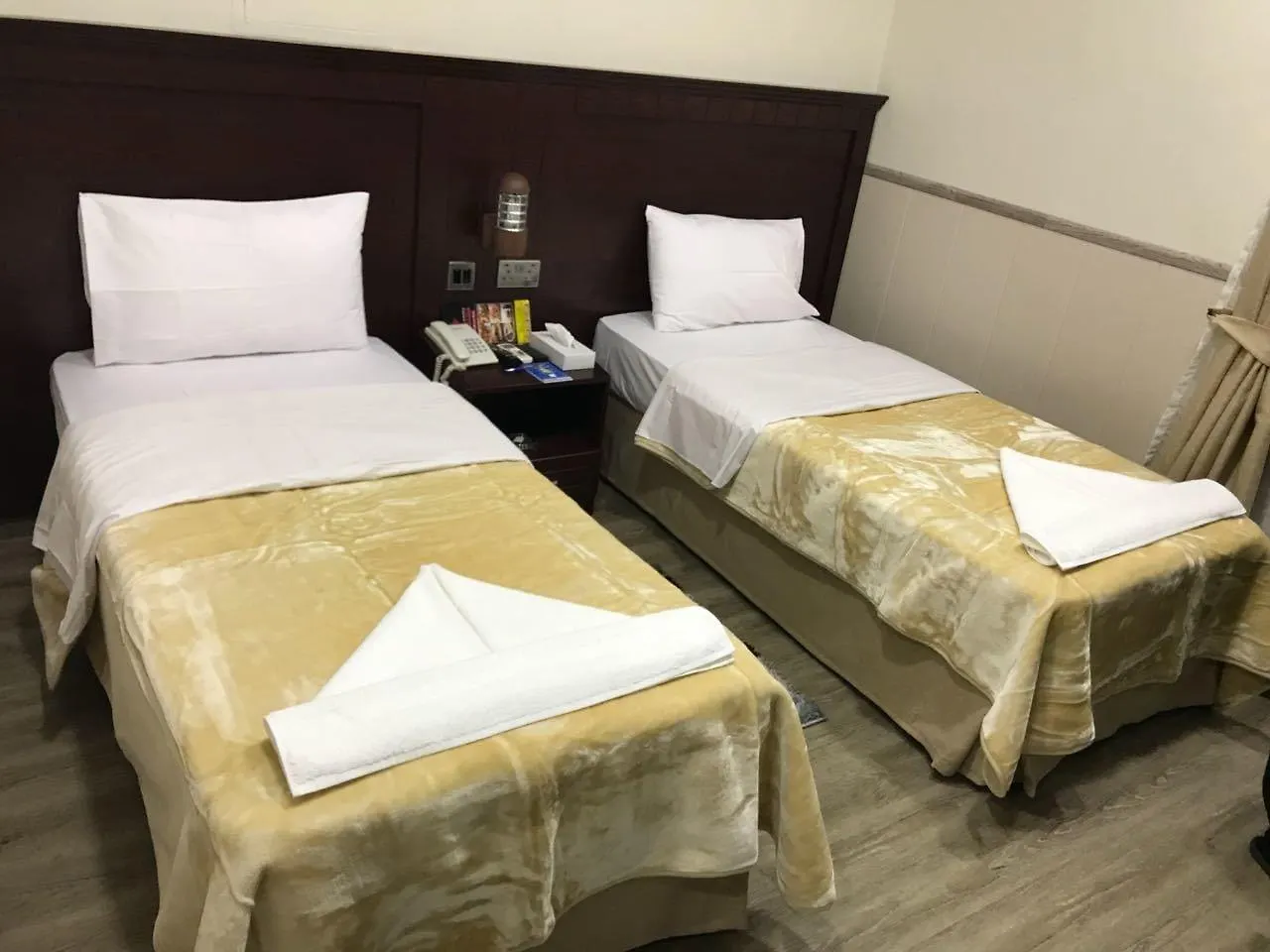 Ana Palace Dubai 0*,